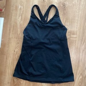 Black lululemon tank with built in bra